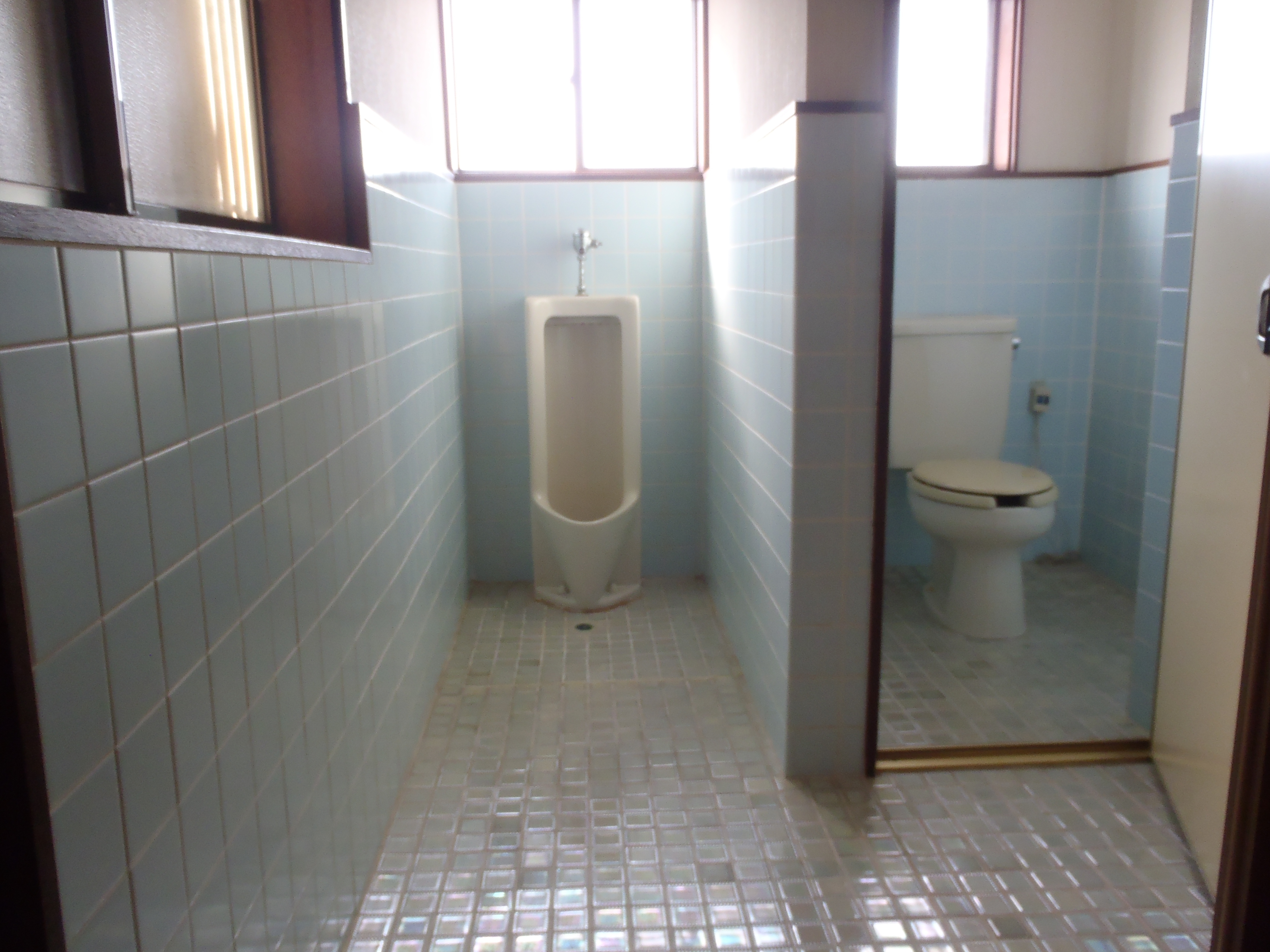 工事前－トイレ手摺.JPG